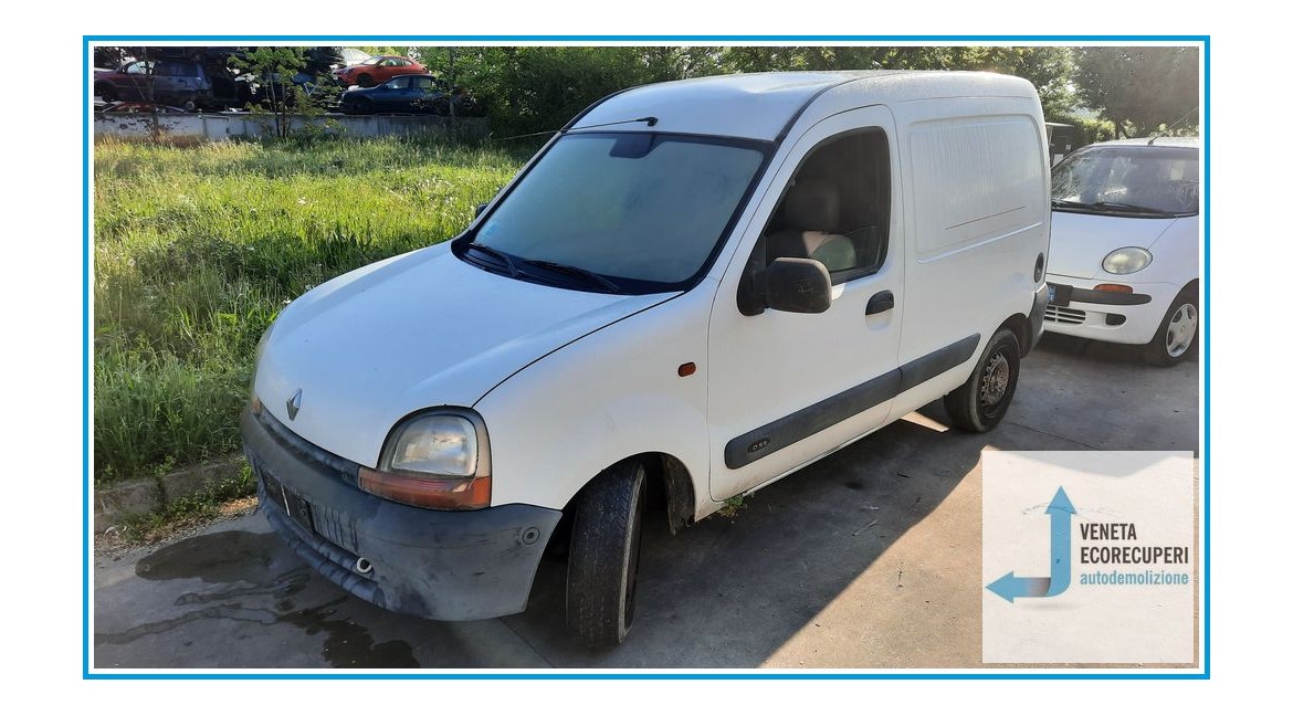 RENAULT KANGOO  del 2002 parti usate e ricambi - Tipo Motore F8QP6