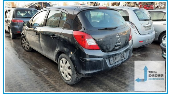 OPEL CORSA S07 del 2008 parti usate e ricambi