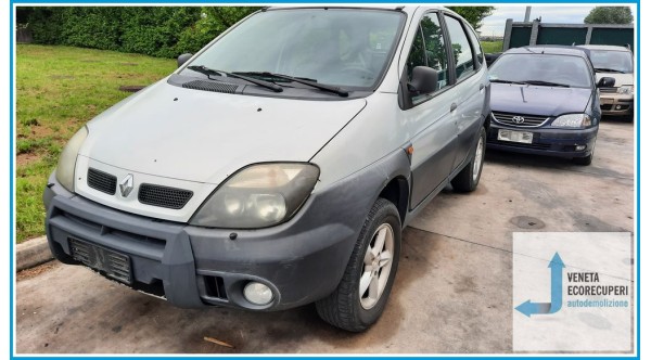 RENAULT SCENIC RX 4  del 2000 parti usate e ricambi - Tipo Motore F9QK7