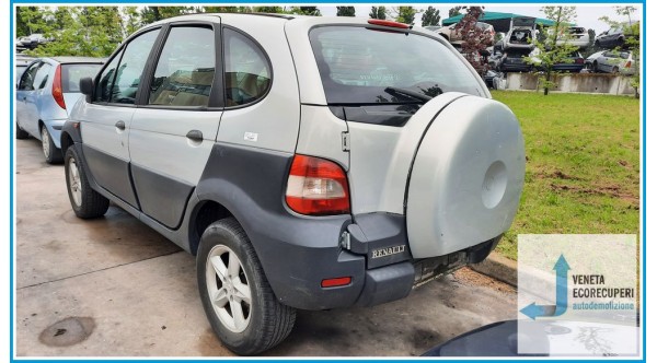 RENAULT SCENIC RX 4  del 2000 parti usate e ricambi - Tipo Motore F9QK7