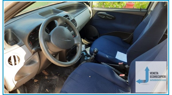 FIAT PUNTO 1N/1P del 2002 parti usate e ricambi - Tipo Motore 188A4000