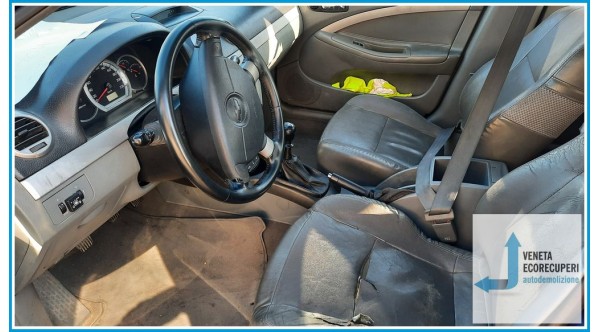 CHEVROLET (DAEWOO) NUBIRA J200 del 2006 parti usate e ricambi - Tipo Motore F16D3