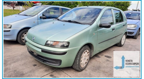 FIAT PUNTO 1N/1P del 2001 parti usate e ricambi - Tipo Motore 188A4000