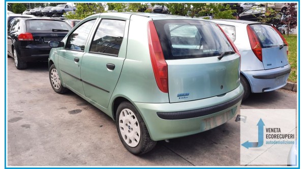 FIAT PUNTO 1N/1P del 2001 parti usate e ricambi - Tipo Motore 188A4000