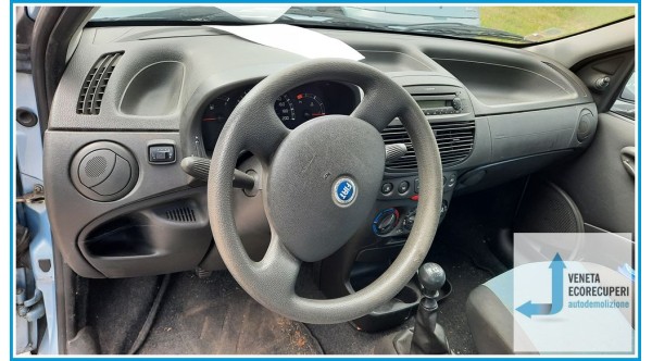 FIAT PUNTO 2U del 2006 parti usate e ricambi - Tipo Motore 188A4000
