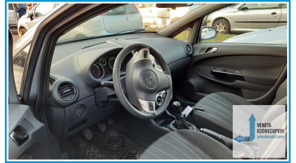 OPEL CORSA S07 del 2008 parti usate e ricambi