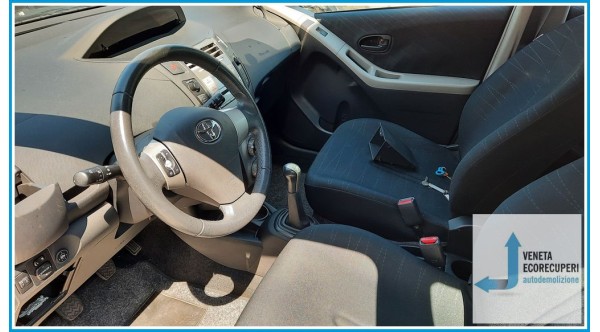 TOYOTA YARIS del 2008 parti usate e ricambi - Tipo Motore 1KRFE