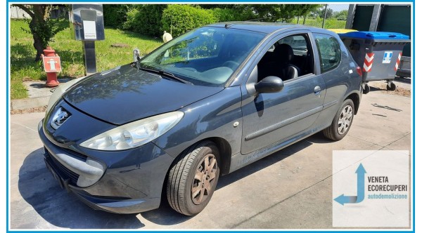 PEUGEOT 206 Plus del 2010 parti usate e ricambi - Tipo Motore HFX