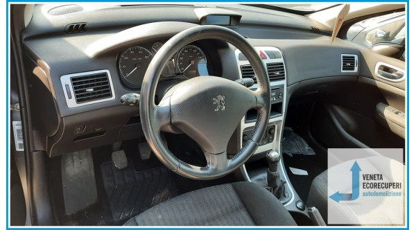 PEUGEOT 307 del 2006 parti usate e ricambi - Tipo Motore NFU