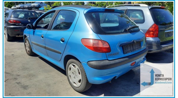PEUGEOT 206 del 2000 parti usate e ricambi - Tipo Motore HFX