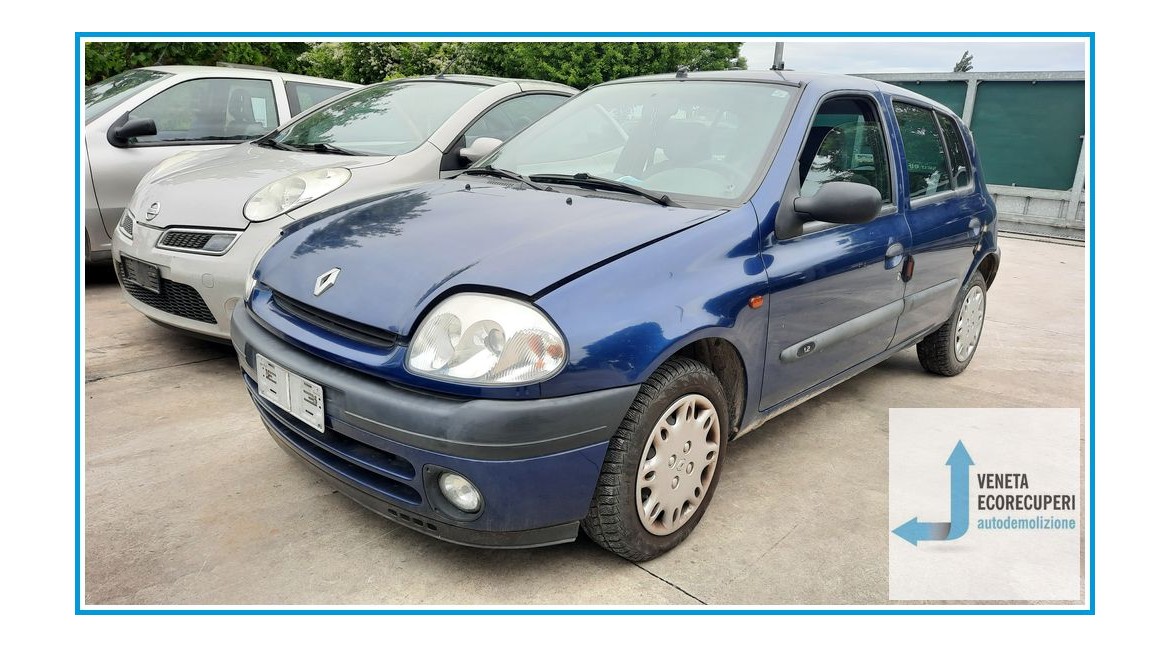 RENAULT CLIO 2a Serie del 2001 parti usate e ricambi - Tipo Motore D7FG7