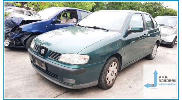 SEAT CORDOBA 6K del 1999 parti usate e ricambi - Tipo Motore AKK
