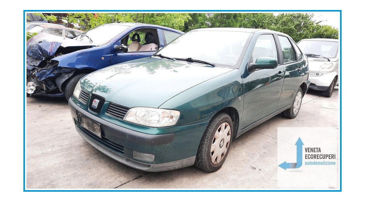 SEAT CORDOBA 6K del 1999 parti usate e ricambi - Tipo Motore AKK