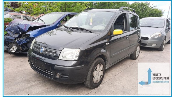 FIAT PANDA 2Q del 2004 parti usate e ricambi - Tipo Motore 188A4000