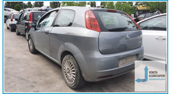 FIAT GRANDE PUNTO 2Y del 2007 parti usate e ricambi - Tipo Motore 199A4000