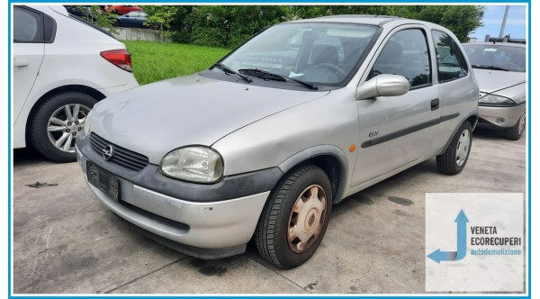 OPEL CORSA S93 del 2000 parti usate e ricambi - Tipo Motore X12XE