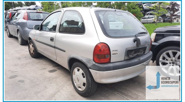 OPEL CORSA S93 del 2000 parti usate e ricambi - Tipo Motore X12XE