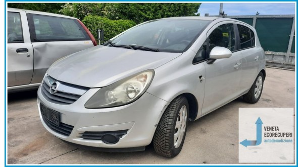 OPEL CORSA S07 del 2010 parti usate e ricambi - Tipo Motore Z12XEP