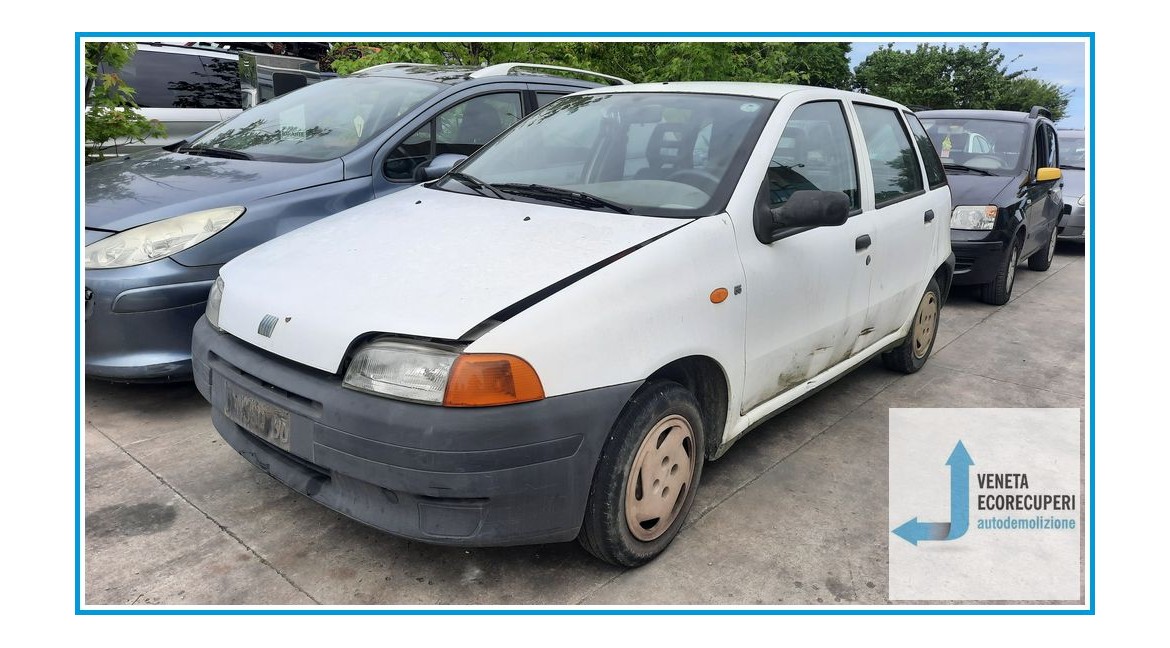 FIAT PUNTO 1a Serie del 1995 parti usate e ricambi - Tipo Motore 176B2000