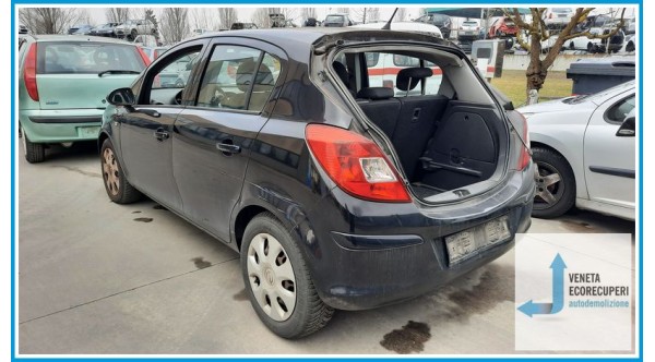 OPEL CORSA S07 del 2009 parti usate e ricambi