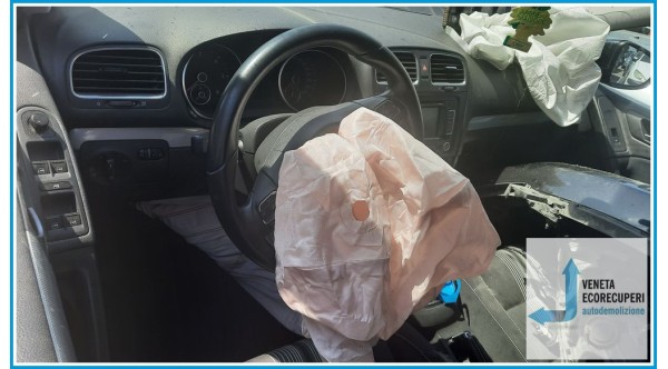 VOLKSWAGEN GOLF 5K/AJ del 2012 parti usate e ricambi - Tipo Motore CAY