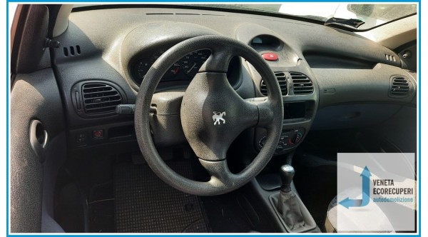 PEUGEOT 206 del 2003 parti usate e ricambi - Tipo Motore HFX