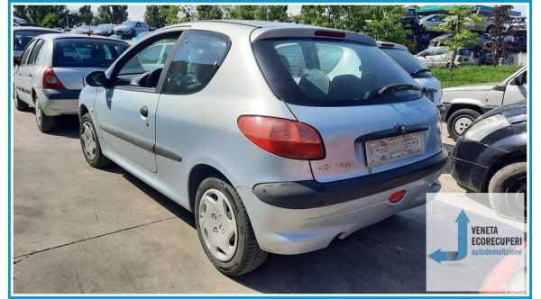 PEUGEOT 206 del 2003 parti usate e ricambi - Tipo Motore HFX