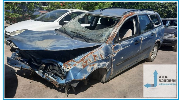FORD FOCUS CAK del 2000 parti usate e ricambi - Tipo Motore FYDA