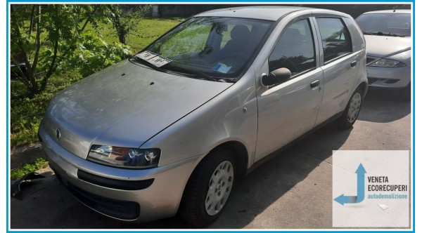 FIAT PUNTO 1N/1P del 2001 parti usate e ricambi - Tipo Motore 188A4000