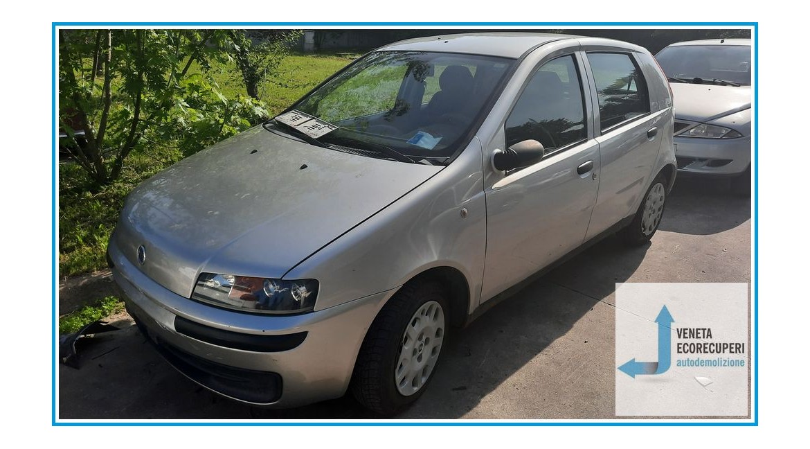 FIAT PUNTO 1N/1P del 2001 parti usate e ricambi - Tipo Motore 188A4000