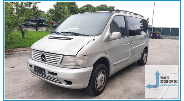 MERCEDES-BENZ VITO W638 del 2002 parti usate e ricambi - Tipo Motore 611980