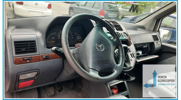 MERCEDES-BENZ VITO W638 del 2002 parti usate e ricambi - Tipo Motore 611980