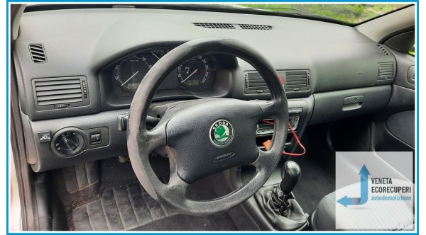 SKODA OCTAVIA 1U del 2006 parti usate e ricambi - Tipo Motore BFQ