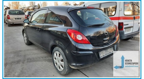 OPEL CORSA S07 del 2008 parti usate e ricambi
