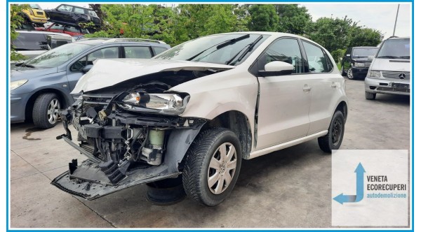 VOLKSWAGEN POLO 6R del 2011 parti usate e ricambi - Tipo Motore CFW