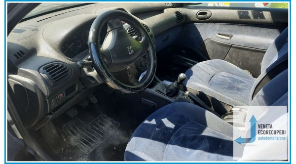 PEUGEOT 206 del 2002 parti usate e ricambi - Tipo Motore 8HX