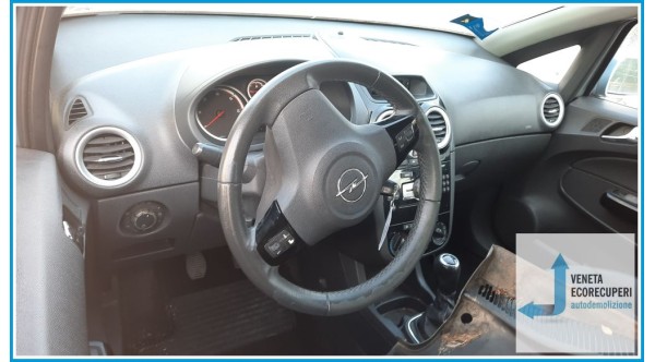 OPEL CORSA S07 del 2007 parti usate e ricambi