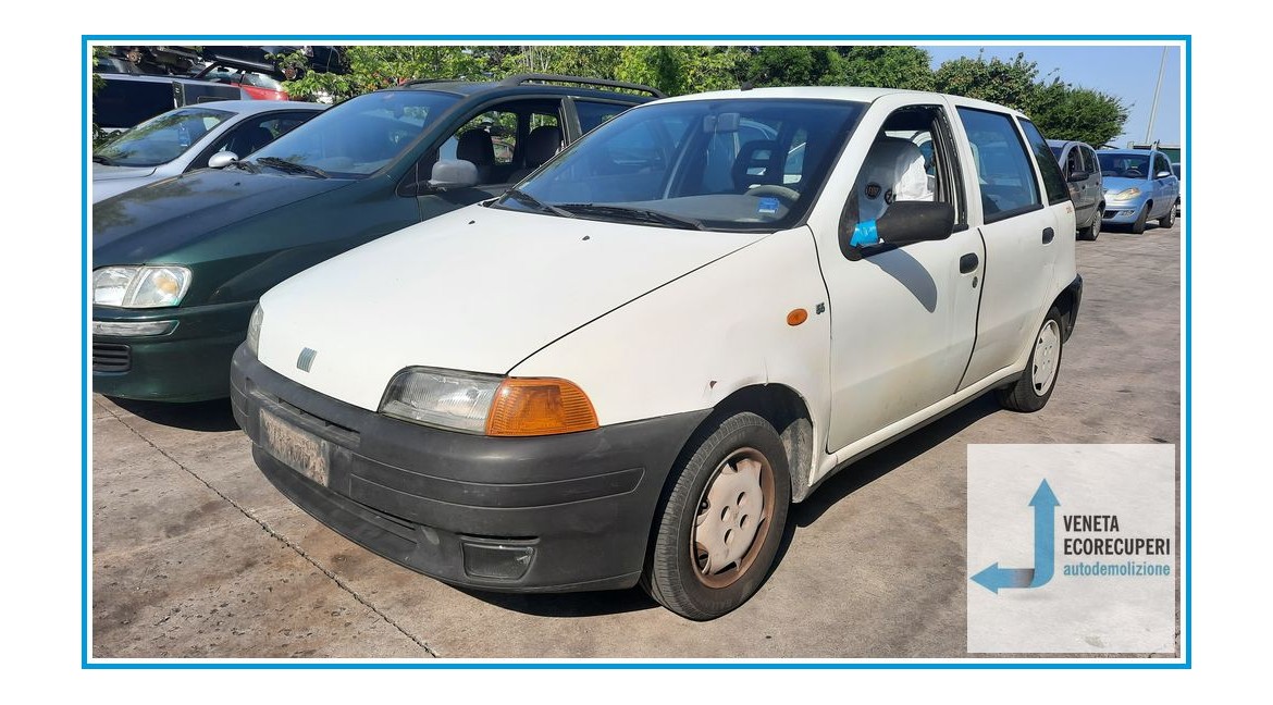 FIAT PUNTO 1a Serie del 1999 parti usate e ricambi - Tipo Motore 176B2000