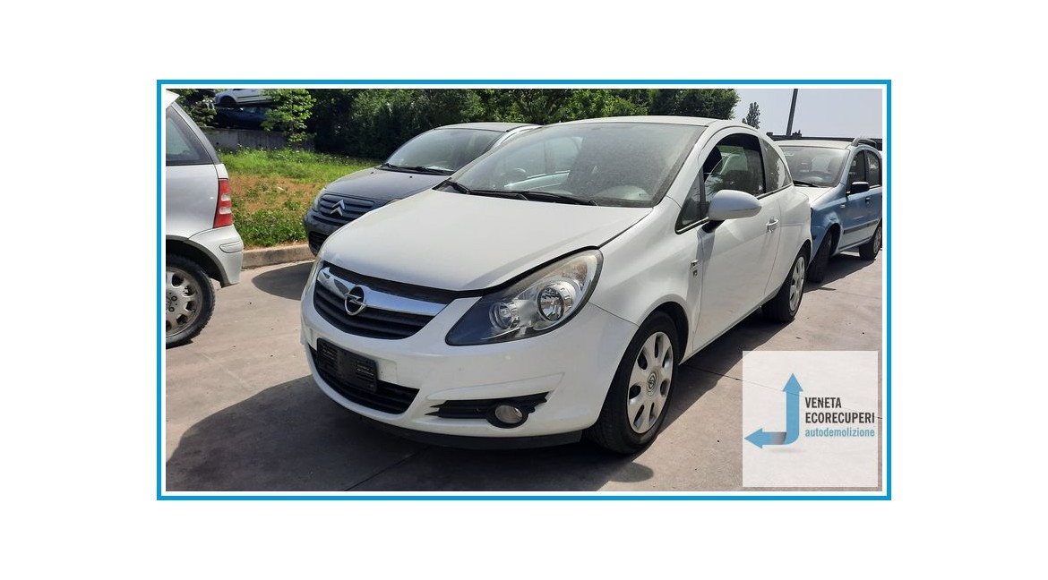 OPEL CORSA S07 del 2010 parti usate e ricambi