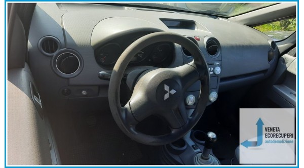 MITSUBISHI COLT 7a Serie del 2006 parti usate e ricambi - Tipo Motore 135930
