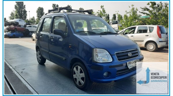 SUZUKI WAGON R+ del 2004 parti usate e ricambi - Tipo Motore M13A