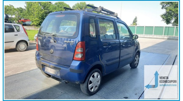 SUZUKI WAGON R+ del 2004 parti usate e ricambi - Tipo Motore M13A