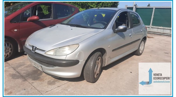 PEUGEOT 206 del 2001 parti usate e ricambi - Tipo Motore HFX