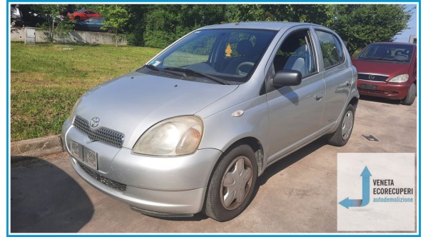 TOYOTA YARIS JPP del 1999 parti usate e ricambi - Tipo Motore 1SZFE