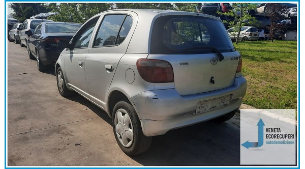 TOYOTA YARIS JPP del 1999 parti usate e ricambi - Tipo Motore 1SZFE