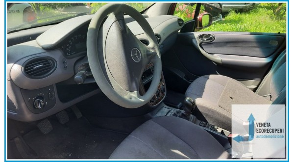 MERCEDES-BENZ Classe A W168 del 2004 parti usate e ricambi - Tipo Motore 166940