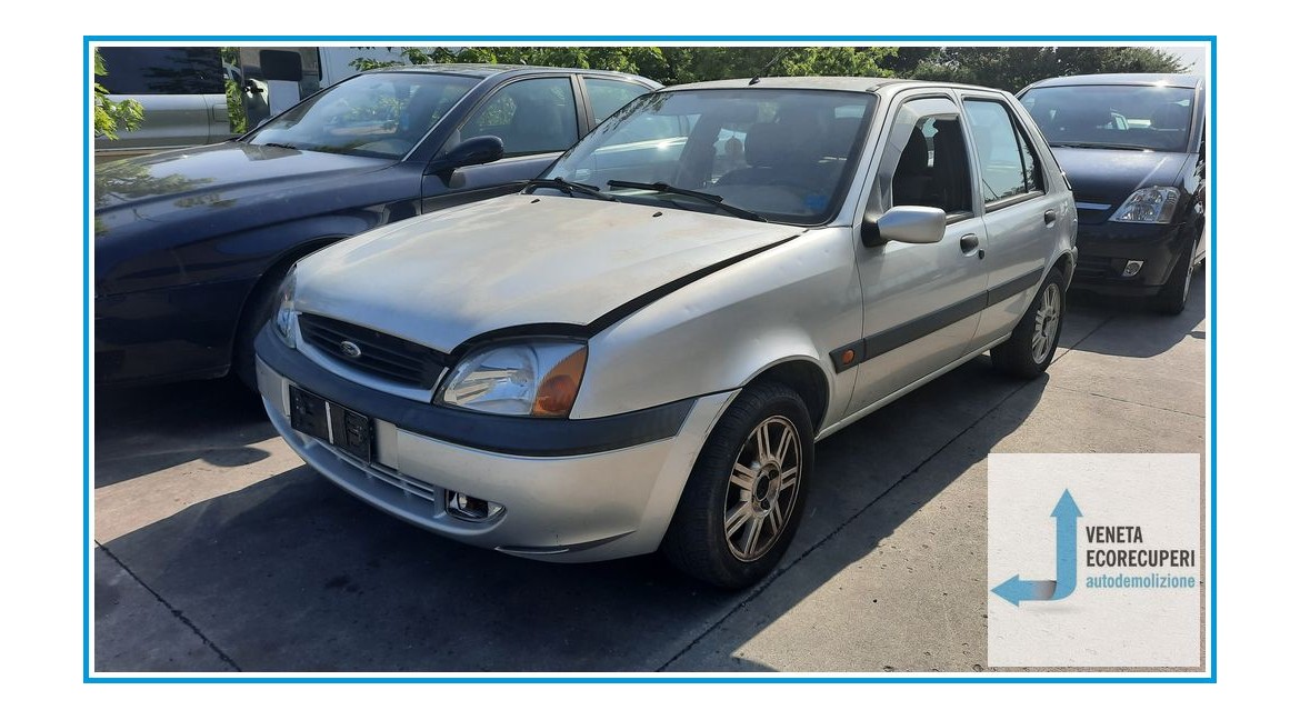 FORD FIESTA DX del 1999 parti usate e ricambi - Tipo Motore DHB