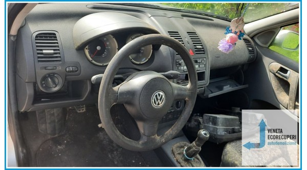 VOLKSWAGEN POLO 3a Serie del 2001 parti usate e ricambi - Tipo Motore AUD