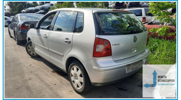 VOLKSWAGEN POLO 9N del 2003 parti usate e ricambi - Tipo Motore AMF