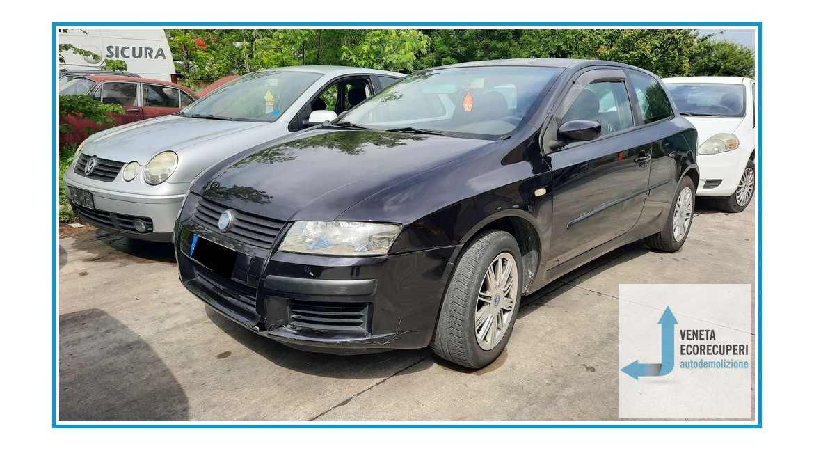 FIAT STILO 2C del 2001 parti usate e ricambi - Tipo Motore 192A1000